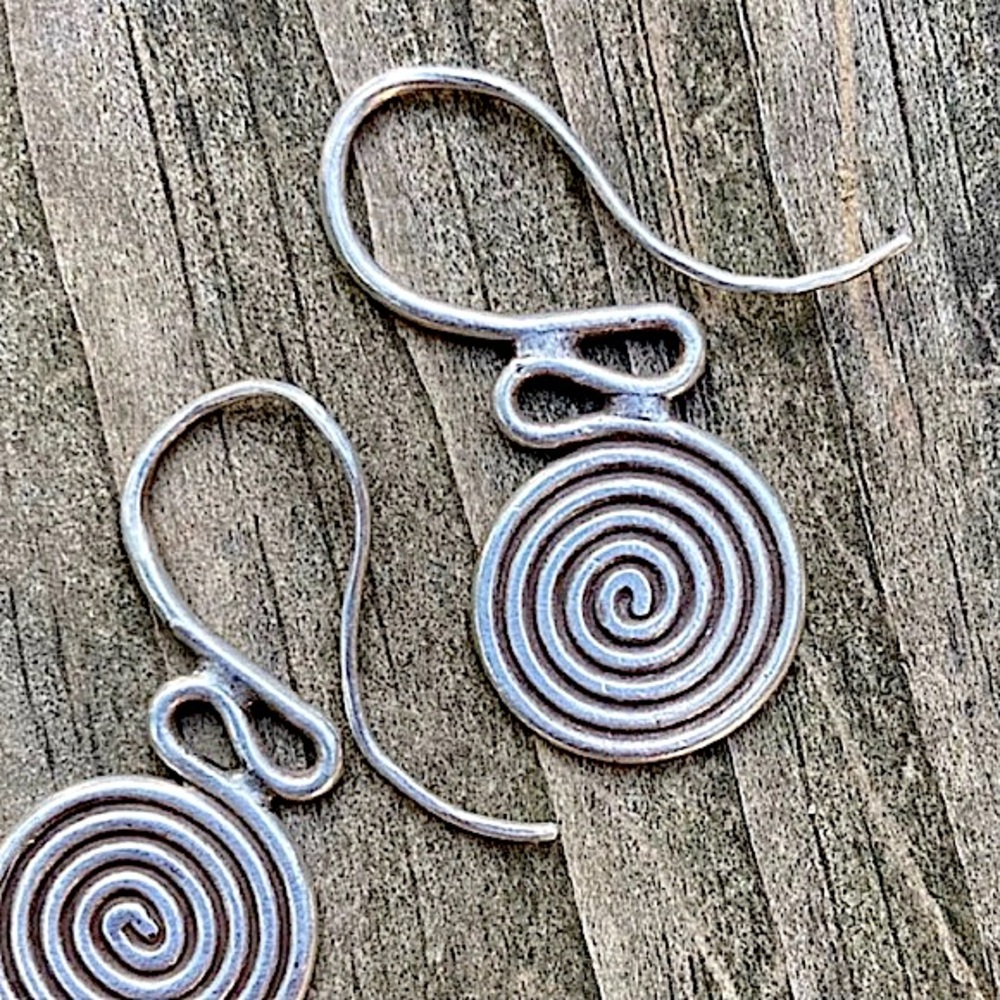 HILL TRIBE Earrings THAI MIAO Vintage Fine Silver Wire Spirals